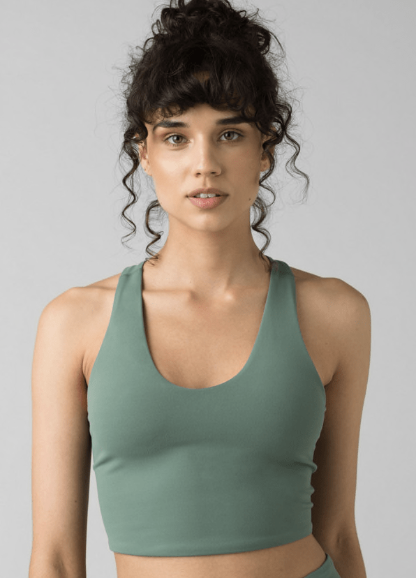 What To Wear Rock Climbing: Rock Climbing Outfits For Women 6 rock climbing outfits for women indoors