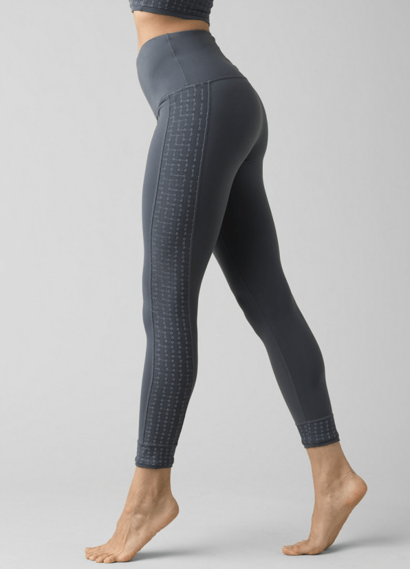 What To Wear Rock Climbing: Rock Climbing Outfits For Women 15 rock climbing outfits for women
