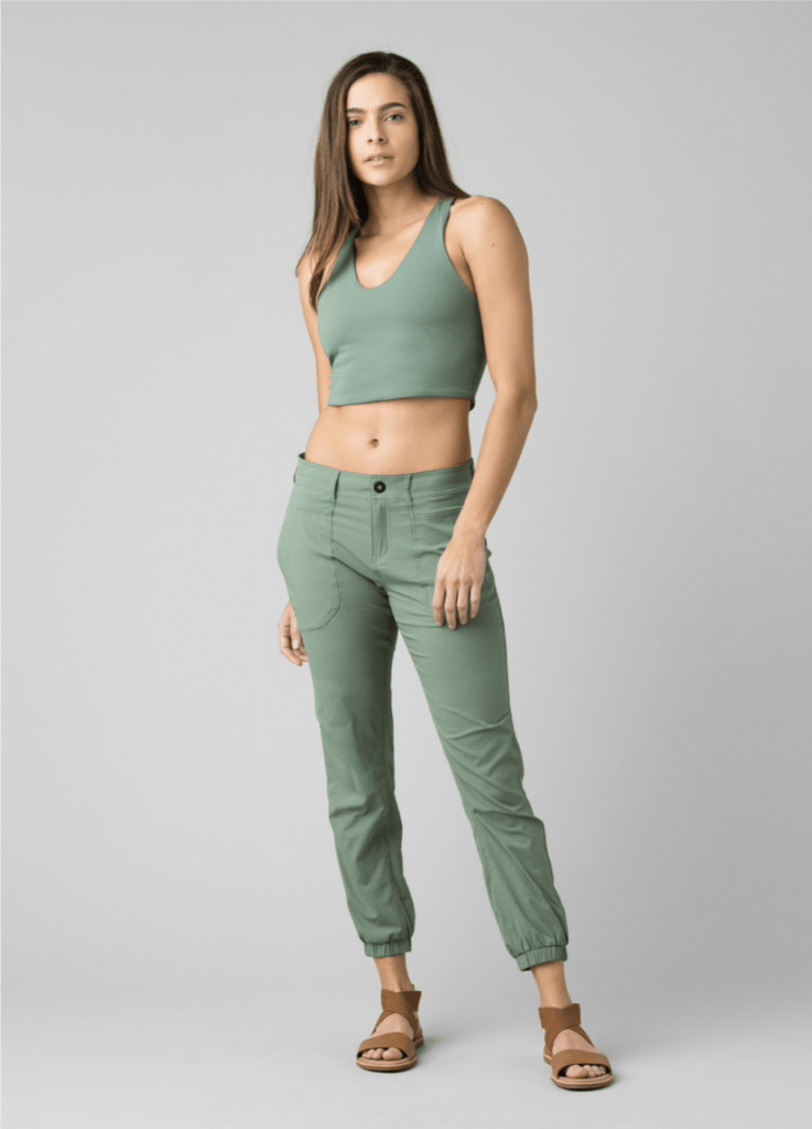 What To Wear Rock Climbing: Rock Climbing Outfits For Women 16 best rock climbing outfits for women