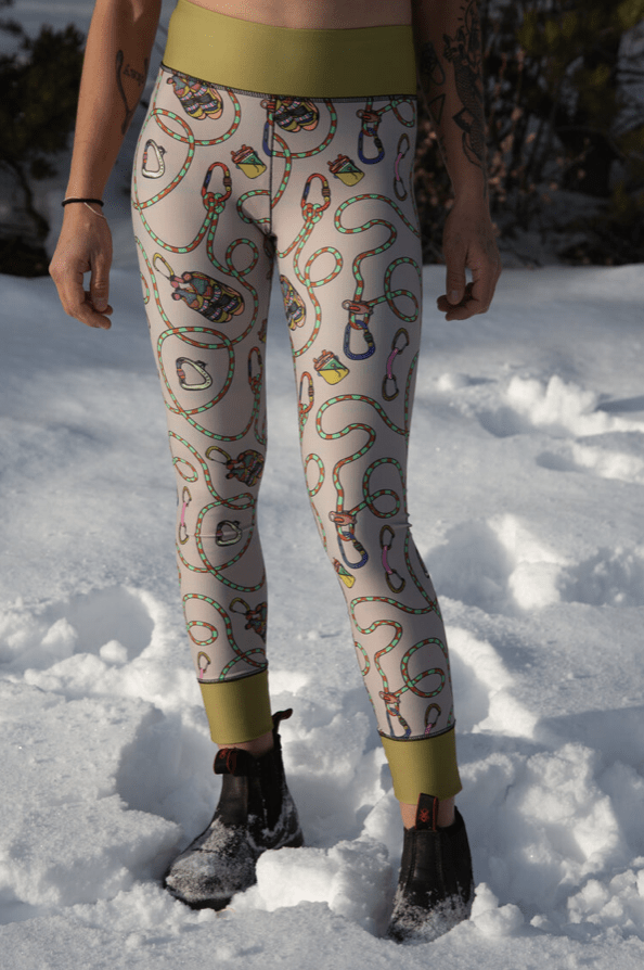 What To Wear Rock Climbing: Rock Climbing Outfits For Women 11 womens rock climbing leggings