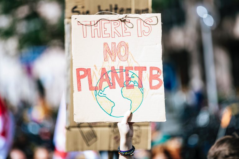 8 Best Sustainable Apps for Zero Waste Wannabes