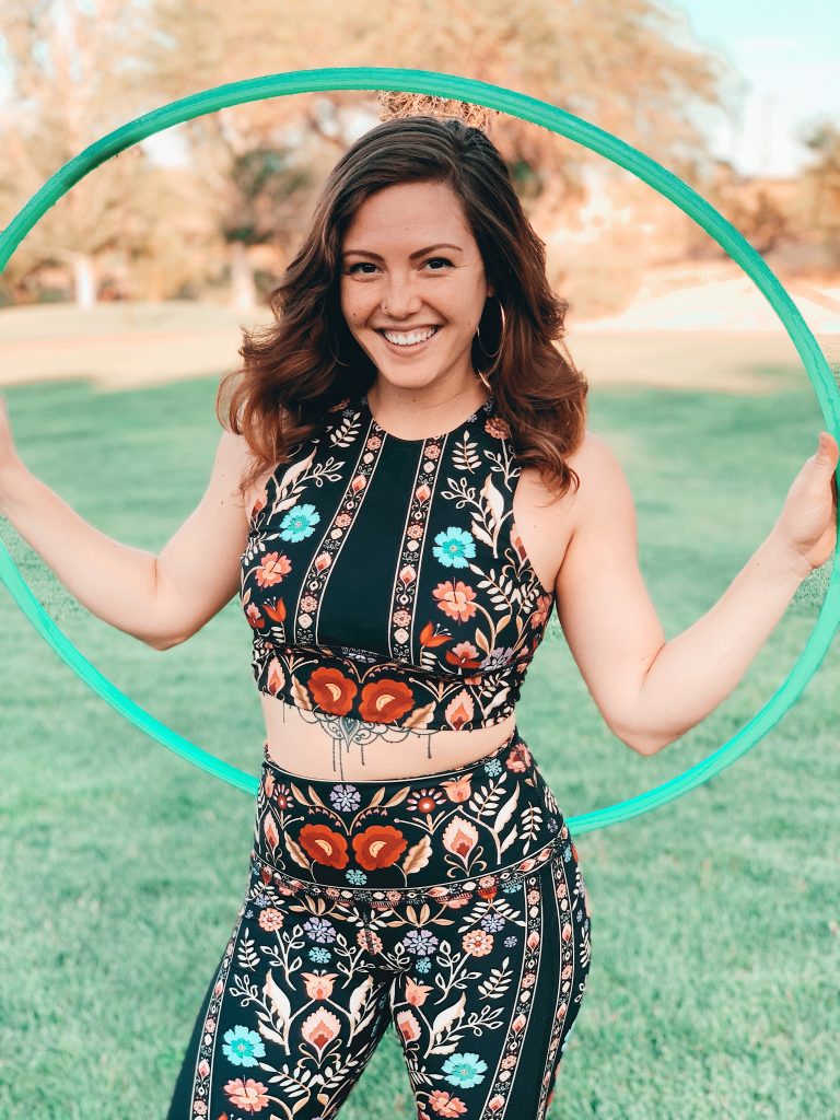 Yoga Democracy Review: Sustainable Activewear Made From Recycled Plastic Water Bottles 2 Sustainable Activewear Clothing Made From Recycled Plastic Water Bottles | Yoga democracy